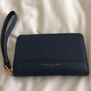 Marc Jacobs wristlet/wallet
